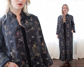 Vintage Chinese satin silk brocade black Chinese quilted evening jacket kimono style formal overcoat Asian ethnic bohemian Cheongsam