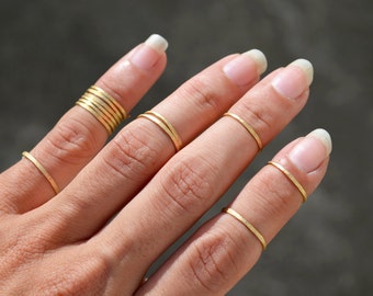 Rustic Hammered Brass Wire Stacking Rings, Above Knuckle Ring Set Band Rings Boho Hippie Jewelry Rings