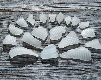 Ribbed seaglass pieces Patterned sea glass Rare beach glass Sea glass jewelry supplies Nautical jewelry Bulk seaglass Table decor / 19 pcs
