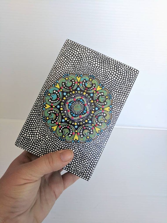 Hand Painted Box: Small Box with hinged lid jewelry box