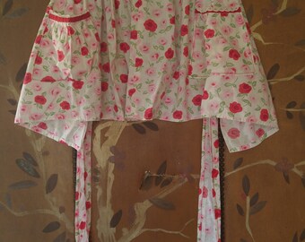 70s pink and red roses apron
