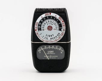 GENERAL ELECTRIC Exposure Meter Type DW-68