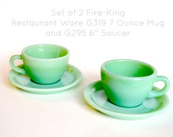 Set of 2 Fire-King Jadeite Restaurant Ware G319 7 oz Cups & G295 6" Saucers #0002