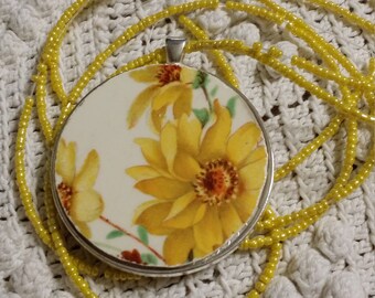 Victorian Vintage Broken China Jewelry Pendants