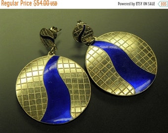 SALE Clearnce SALE Very Coon Retro Enamel Sterling Silver Vintage Earrings