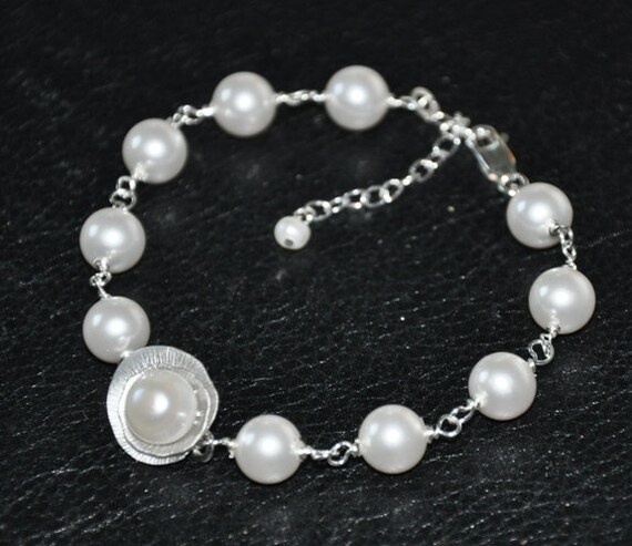 Bridal pearl bracelet Swarovski pearls sterling silver