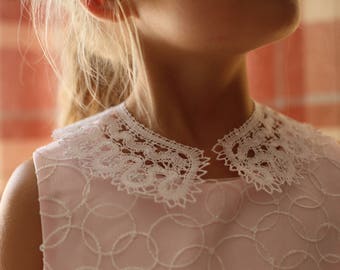 Little girls hand-woven Russian bobbin lace collar