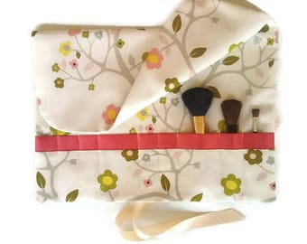 Makeup Brush Roll Pink & Green Floral Cosmetic Organizer Travel