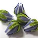 SMAUGGS handmade rosebud bead (1p, 16-17mm x 14mm), glass, white, purple, green, hole 2mm, SRA
