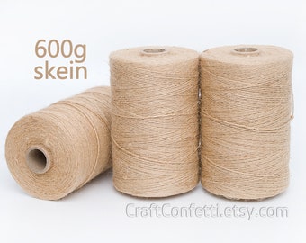 Natural jute twine 1.5mm Jute cord Jute string Plain twine Gift wrapping Tag string Baker twine Craft twine Burlap string / 900m (984 yards)