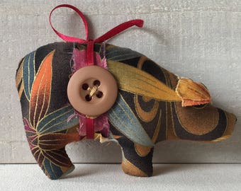 pig ornaments - novelty ornaments - animal ornaments - Christmas ornaments handmade - holiday tree ornaments - farmhouse Christmas ornaments
