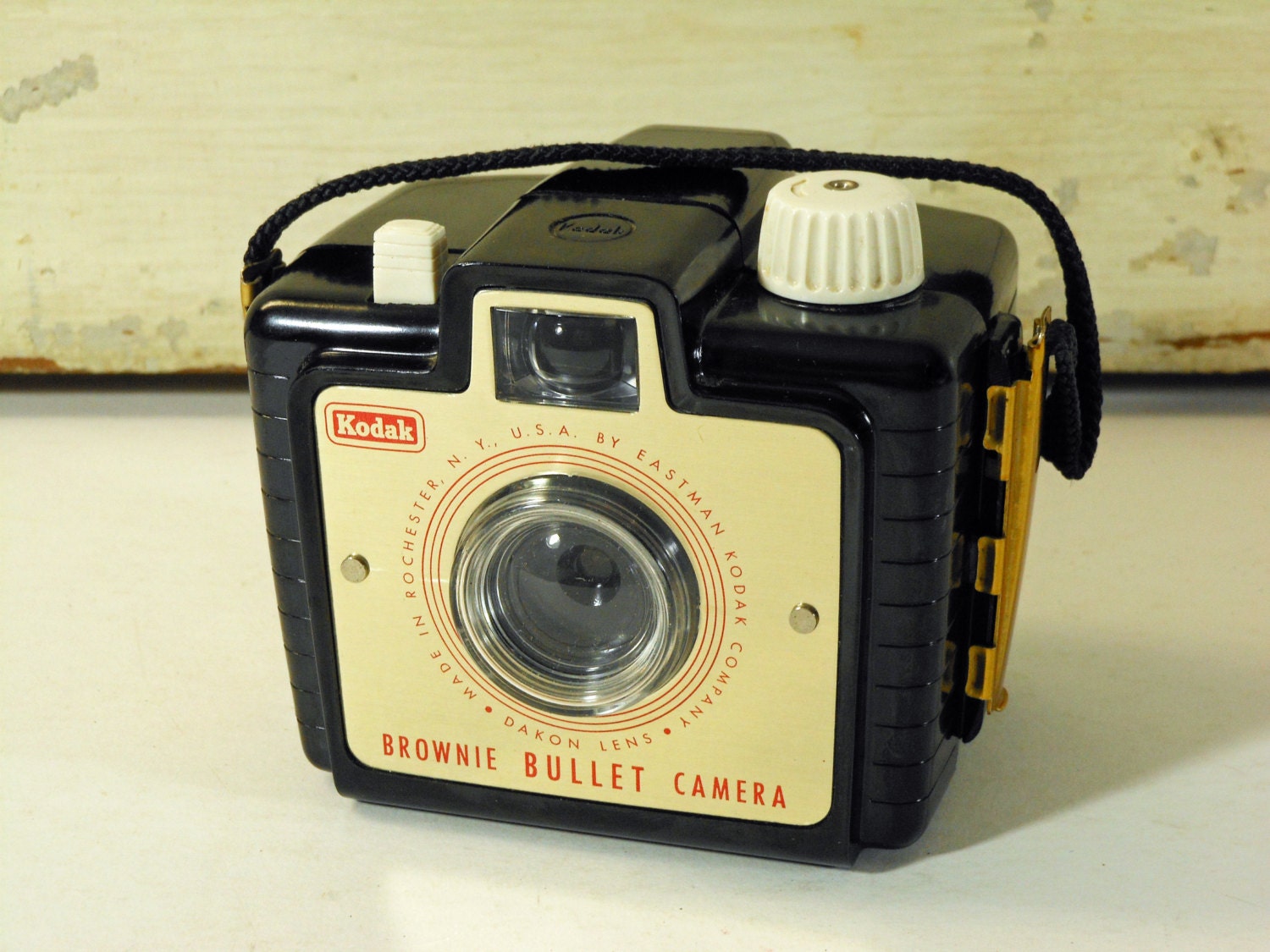 Vintage Kodak Brownie Bullet Camera with Black Bakelite Case