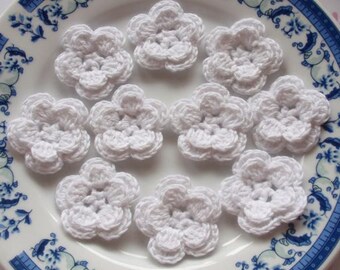 10 Crochet Flowers In White YH-030-01