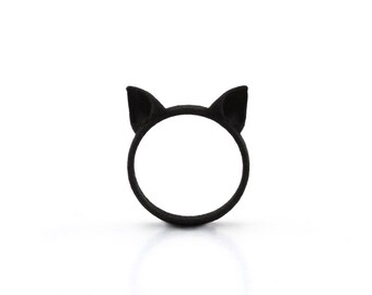 Cat Ears Ring in black - A black cat ears ring to adorn your hands