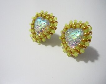 Beaded fish scale gem heart earrings