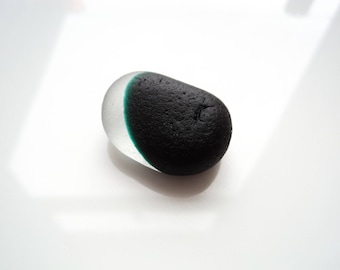 Collectors Seaglass - Deep Teal Green Fisheye Multi - Nov03 - from Seaham beach, UK