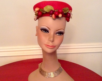 1930s Red Straw Hat / Hat Cherries Blossoms by Tegge / Vintage Hat / Red Hat
