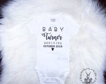 Baby Arriving, Pregnancy Announcement, New Baby, Pregnant, New Pregnancy, Baby Announcement, Custom Onesie, Personalized, Bodysuit, Newborn