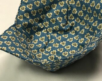 Blue Bowl Cozy, soup bowl holder, 10" square
