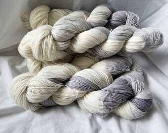 Shelf cloud sparkle sock yarn