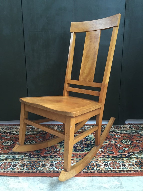 Items Similar To Antique HEYWOOD BROTHERS WAKEFIELD Co. Curly Items similar to Antique HEYWOOD BROTHERS WAKEFIELD Co. Curly Birdseye Maple Rocking Chair Rocker Rustic Vintage Furniture on Etsy - Items Similar To Antique HEYWOOD BROTHERS WAKEFIELD Co. Curly