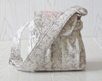 Monogrammed DSLR or Digital Camera Bag in Damask and Pink with Adjustable Strap Digital Canon Rebel T3i EOS 55mm