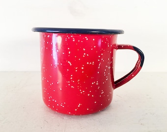Small Red and White Speckled Enamelware Mug with Royal Blue Accent/Farmhouse Kitchen Red White and Blue Speckled Enamel Cup/Shabby Chic Cup