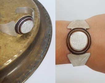 vintage Tuareg Berber Silver Hand Engraved Bracelet with Ebony, from Morocco