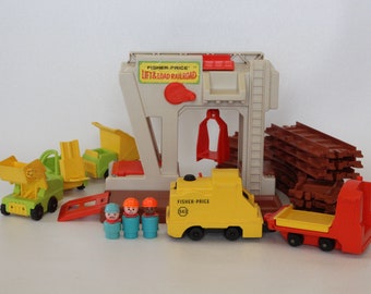 Fisher Price Little People, #943 Lift and Load Railroad, 1978-1979, Made in U.S.A.