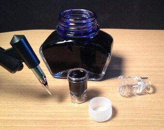 8 Dinky Dips - ink's containers - Jars for calligraphy - mini inkwell - Plastic Jar