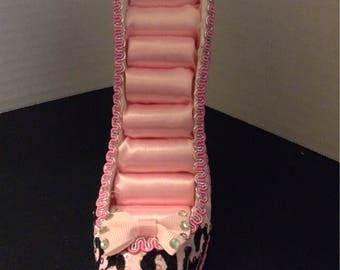 Trezo pink and black high heel ring holder / display item #X7054