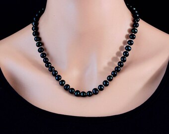 Black Pearl Necklace, Freshwater Pearl Necklace, Pearl Choker Necklace, Beaded Necklace, Knotted Pearl Necklace, Elegant Jewelry for Her