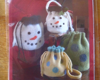 Instructions Felted Bucket Bag Snowman or Polka Dots Indygo Junction Pattern Free US Shipping