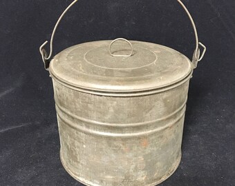 Round Tin Box 