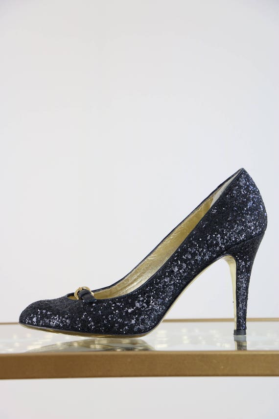 Gold Glitter Front Heel Shoes Size 7 Gold Glitter Front Heel Shoes Size 7