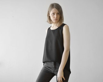 vintage black small size tank top tunic round neck minimalist top