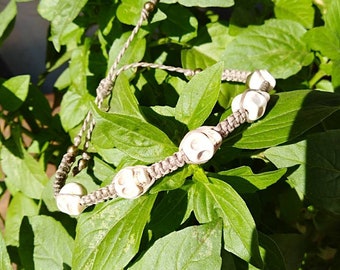 Macrame bracelet with bone skulls/macrame jewellery