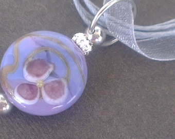 Lampwork Glass pendant: small flower - both sides