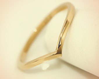 14K Yellow Gold Chevron Midi Fashion Ring/ Midi Ring/ Knuckle Ring/ Stacking Ring/ Upper Finger Ring/ Gift for her