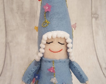 summer elf, pixie, gnome.