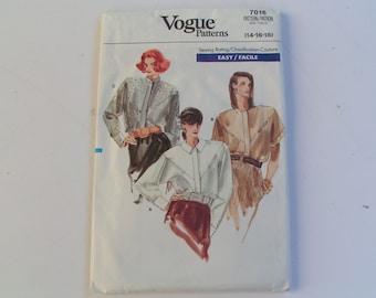 Vintage Vogue Pattern 7016 Easy Miss Blouse