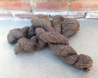 Undyed Worsted Weight Wool Yarn