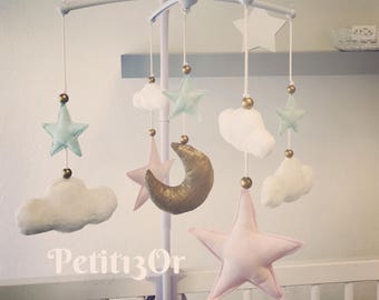 Mobile pink and mint Pearl Gold