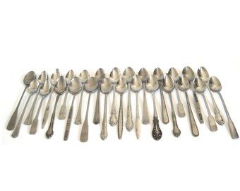 Cottage Chic Mismatched Iced Tea Spoons Sundae Spoon Set Long Teaspoons Stainless Flatware Unmatched Silverware Completer Pieces