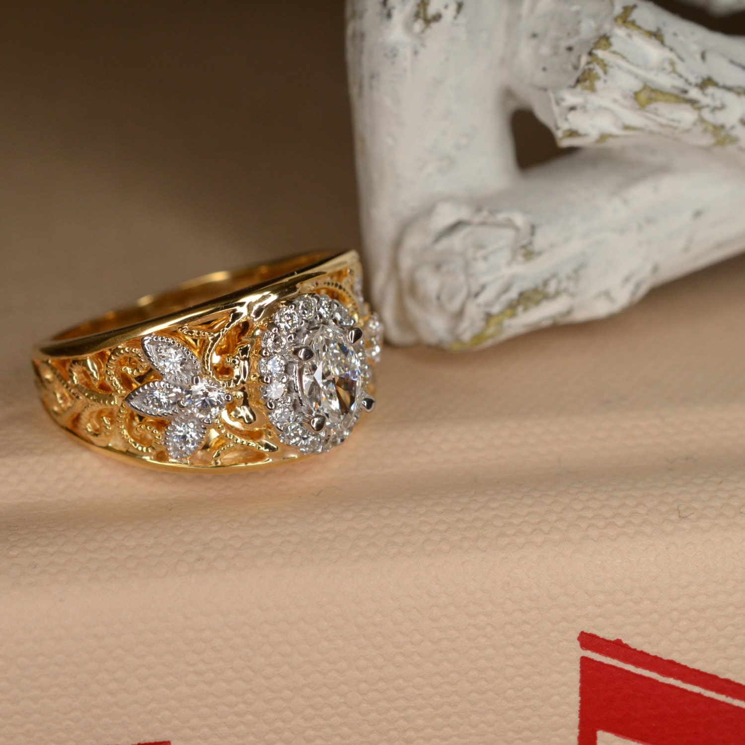 Flower-Shaped Diamond Ring 14K Yellow Gold