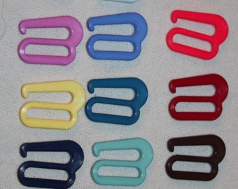Lot 13 plastic BATHING swim SUIT bikini garter bra S replacement hook hooks 3/4" g20