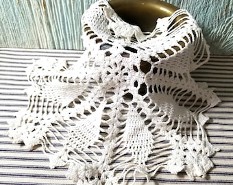 Vintage Hand Crochet Cotton Doily, Shabby Cottage, Arts Crafts Collage Project, Vintage Ephemera, Crochet Doily