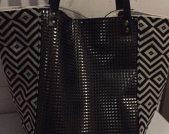 XL MOSAIC star bottom tote bag