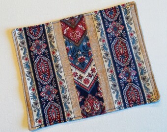 Mug Rug, Drink Coaster, Mug Mat, Fabric Coaster, Snack Mat, Handmade Mug Rug, Candle Mat, Mini Quilt, Drink Coaster, 8" x 6" #101
