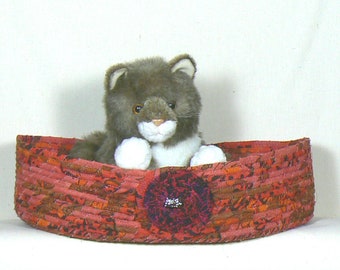 Cat Bedding, Cat Basket, Washable Pet Bed, Cat Snuggle Bed, Coiled Fabric Basket, Clothesline Basket, Oval Storage Basket, Bed for small Dog